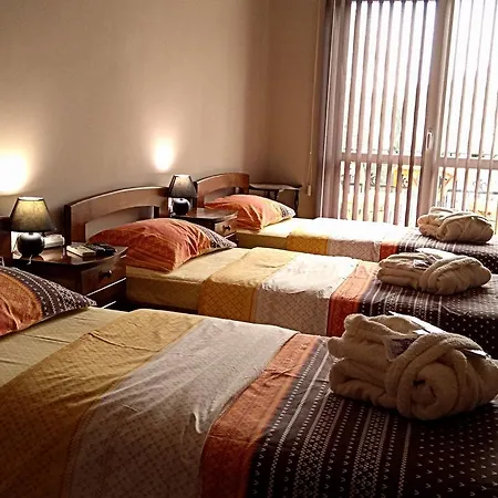 Fun And Rest Guest house